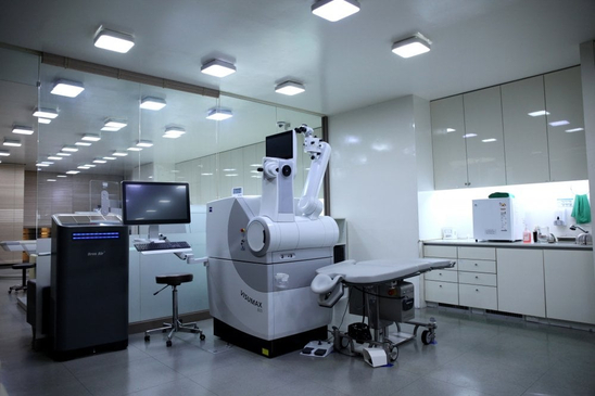 Slider image (8) Seoul Busan BGSS Eye Clinic